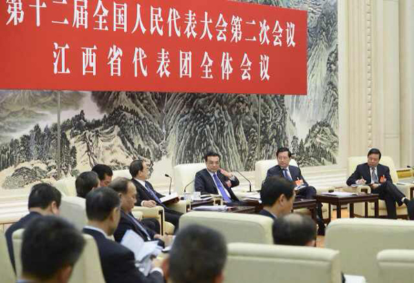 李克強參加江西代表團討論 揪心失聯飛機乘客