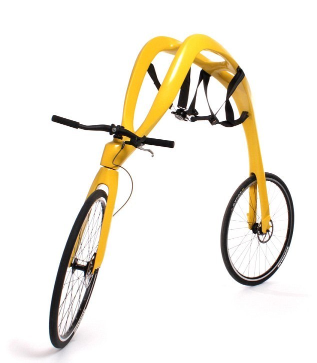 德國(guó)新概念自行車(chē)顛覆傳統(tǒng) 無(wú)踏板車(chē)座、需跑步驅(qū)動(dòng)