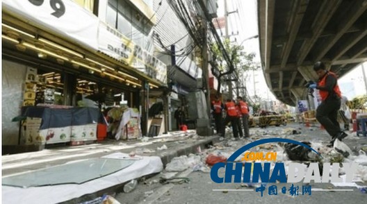 泰國曼谷鬧市區發生爆炸7人受傷 自制炸彈內有鐵釘