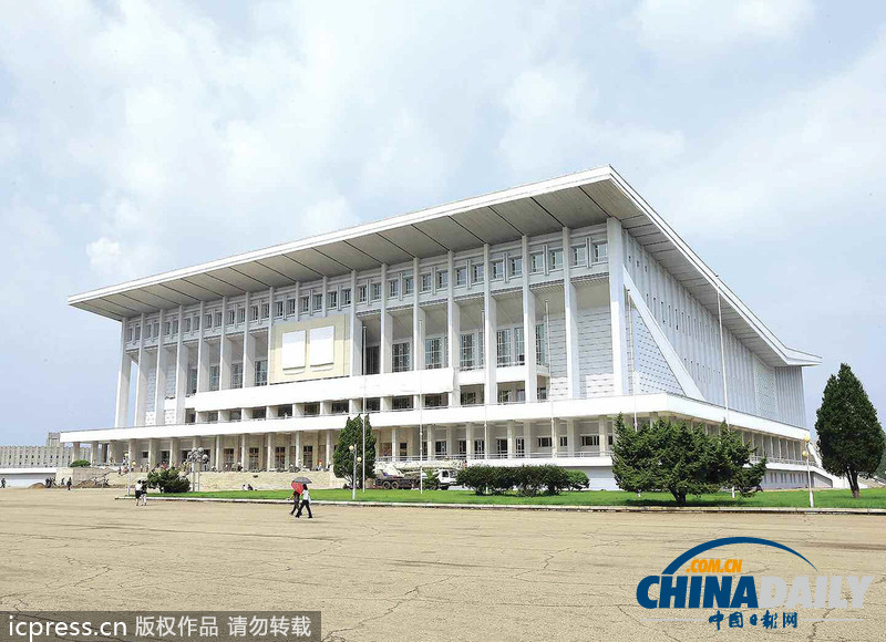 金正恩視察科學家住宅等朝鮮基礎建設（高清組圖）