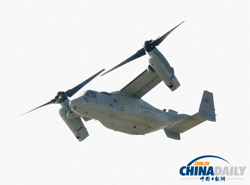 美軍“魚鷹”運輸機(jī)飛往沖繩基地（高清組圖）