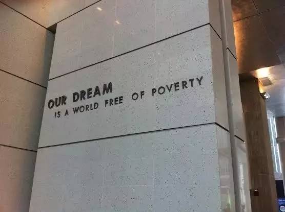 那一口下去滿嘴生津、齒頰留香的美味，承載著他怎樣的回憶和憧憬丨解碼中國(guó)