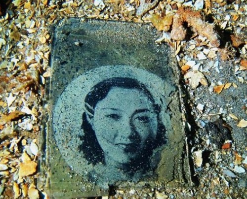 二戰(zhàn)日軍“幽靈艦隊”超恐怖 士兵遺物中驚現(xiàn)“絕世美女”照